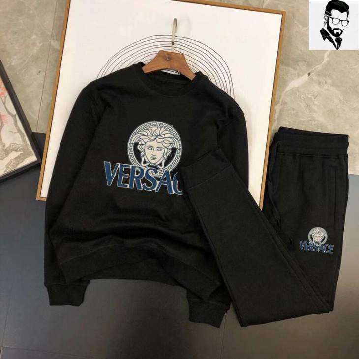 Picture of Versace Sweater Suits _SKUVersaceM-5XL13xr33543001